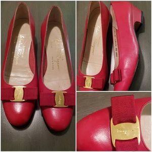 Salvatore Ferragamo Bow Block Heel Shoes